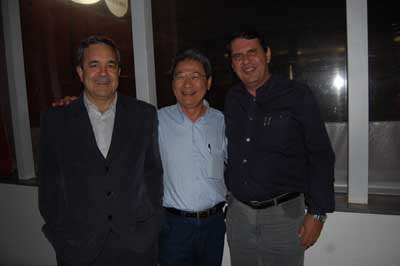 Albertino Saiki e Danelli versao agiornatta dos tres mosqueteiro